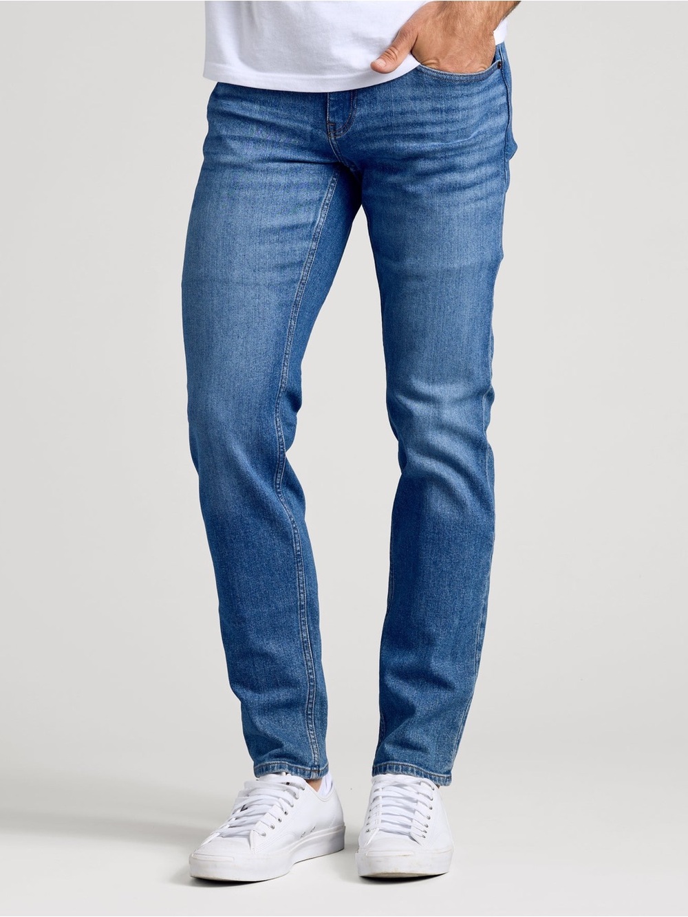 Slim Low‑Stretch Jeans